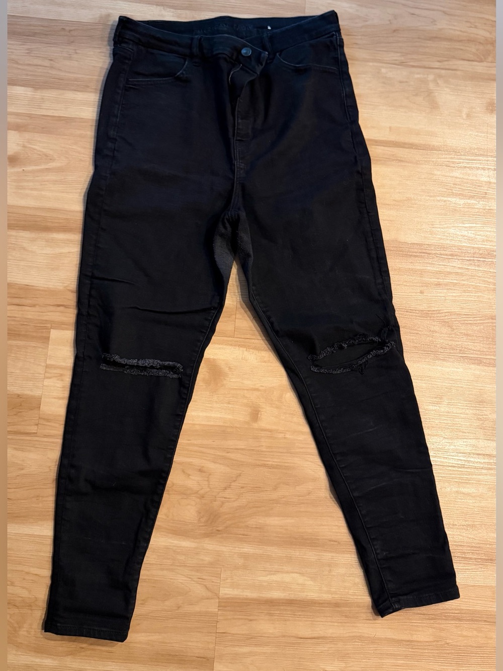 American Eagle Outfitters Black Skinny Distressed Jeans